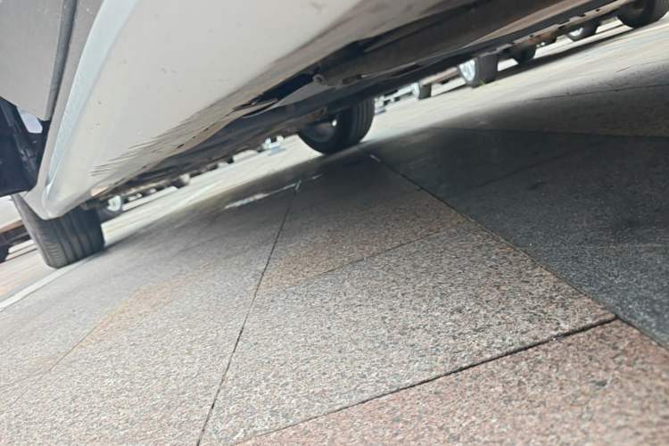 Used BMW X1 2019 sDrive18Li Premium Edition Left Side Sill