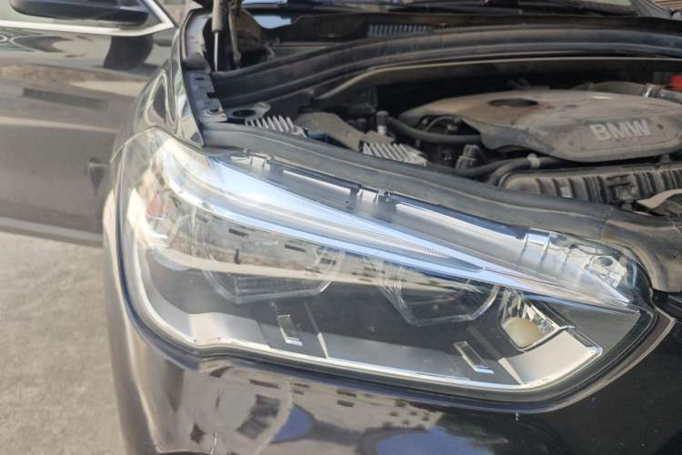 Used BMW X1 2019 xDrive20Li Luxury Model Right Front Headlight