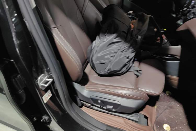 Used BMW X1 2019 sDrive18Li Premium Edition Right Front Seat