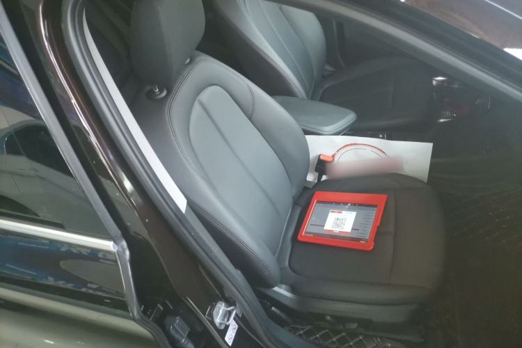Used BMW X1 2019 sDrive20Li Leading Model Right Front Seat