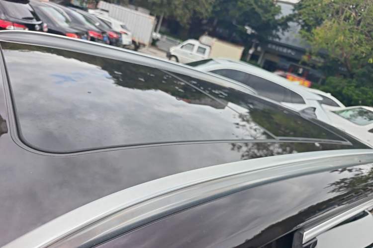 Used BMW X1 2019 sDrive18Li Premium Edition Roof