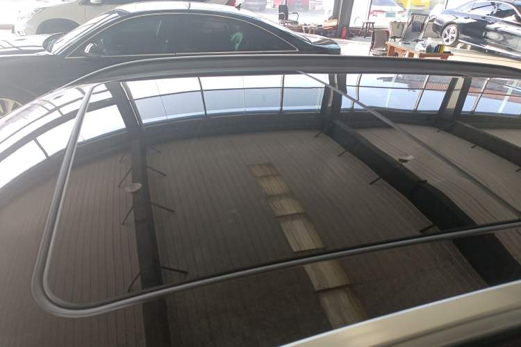 Used BMW X1 2019 sDrive18Li Premium Edition Roof