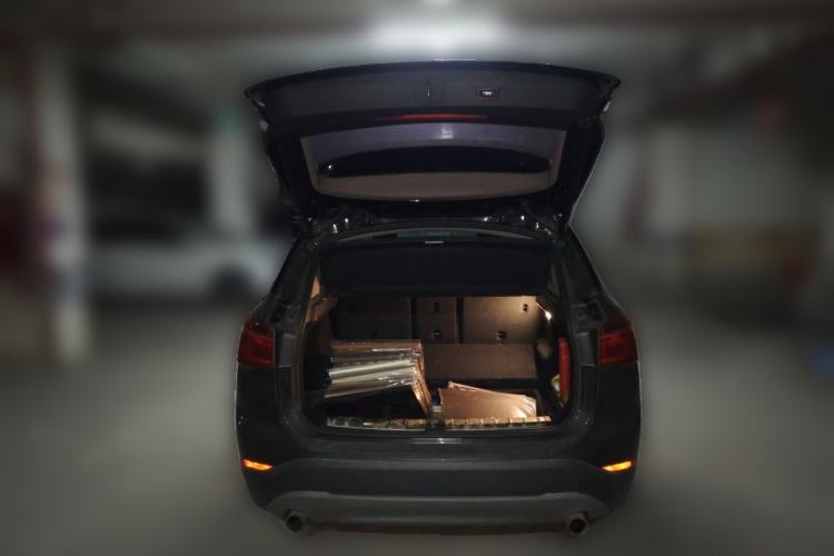 Used BMW X1 2019 sDrive20Li Leading Model Trunk