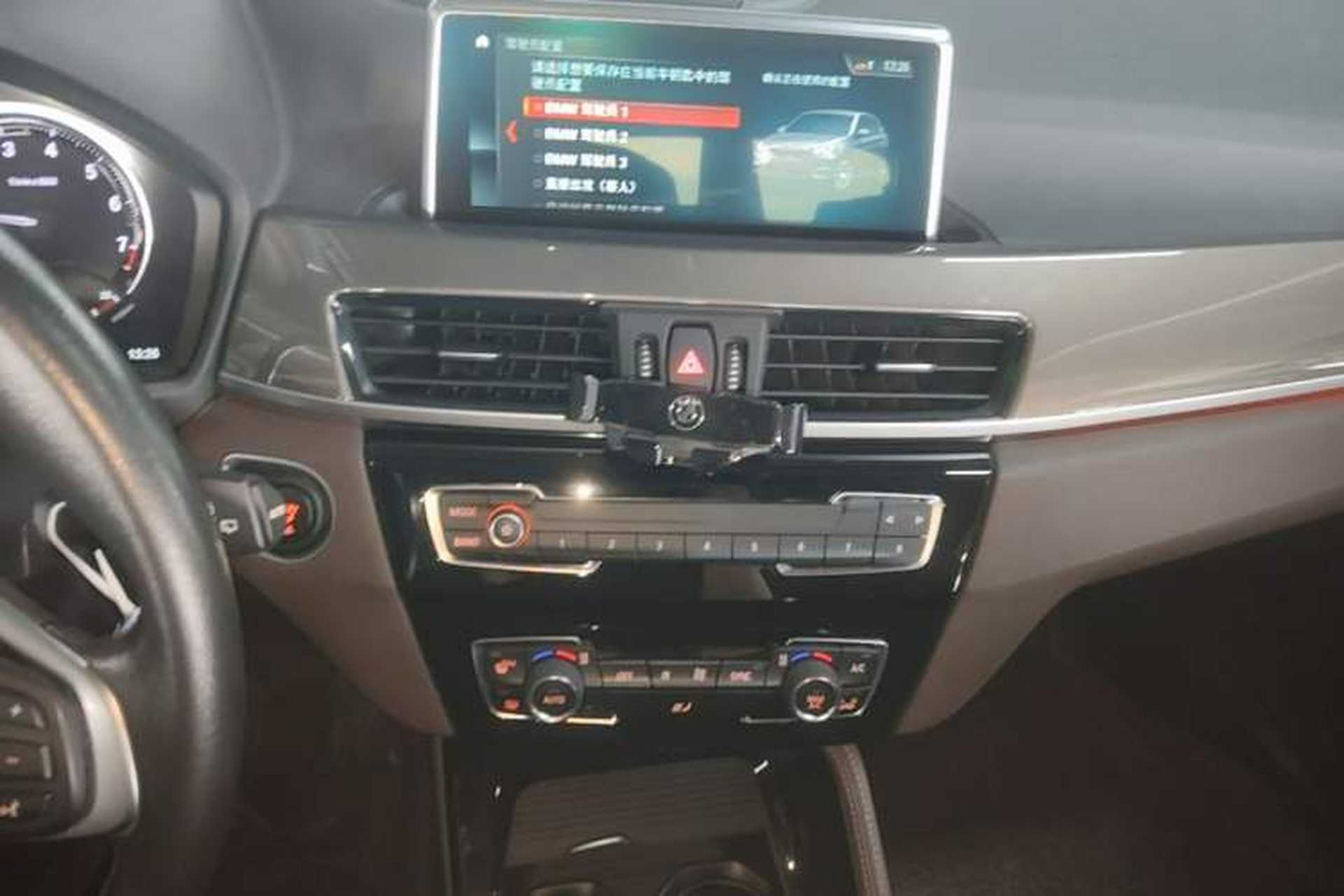 Used BMW X1 2019 xDrive20Li Luxury Model Audio And AC Panel