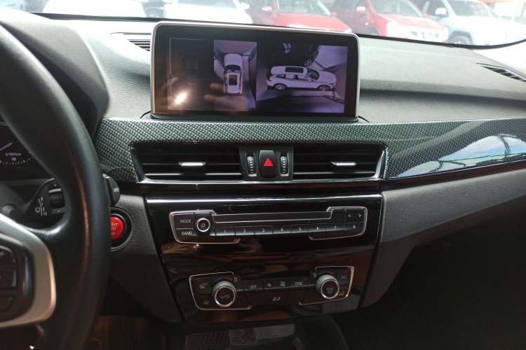 Used BMW X1 2019 sDrive18Li Fashion Model Audio And AC Panel