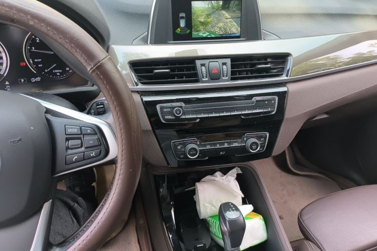 Used BMW X1 2019 sDrive18Li Premium Edition Audio And AC Panel