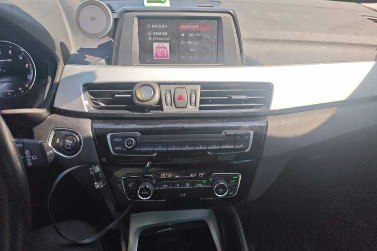 Used BMW X1 2019 sDrive20Li Leading Model Audio And AC Panel