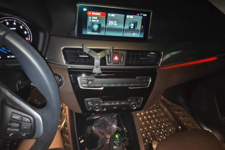 Used BMW X1 2019 xDrive20Li Luxury Model Audio And AC Panel