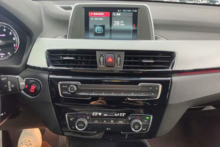 Used BMW X1 2019 sDrive20Li Leading Model Audio And AC Panel