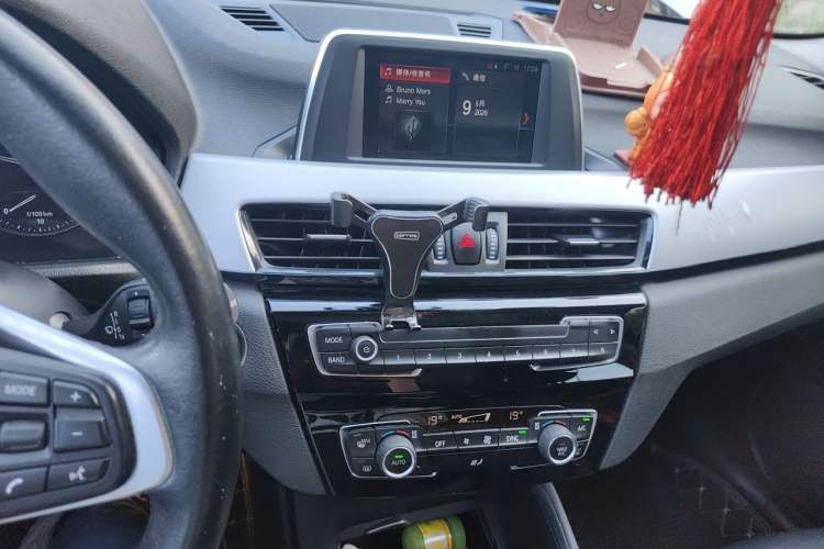 Used BMW X1 2019 sDrive20Li Leading Model Audio And AC Panel