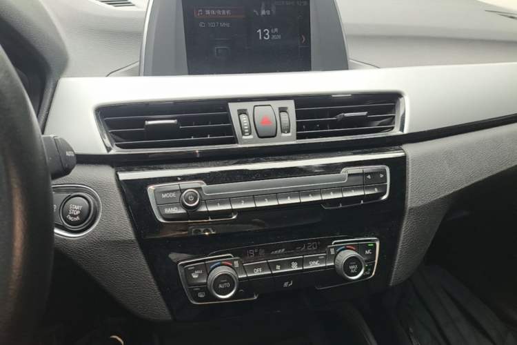 Used BMW X1 2019 sDrive20Li Leading Model Audio And AC Panel