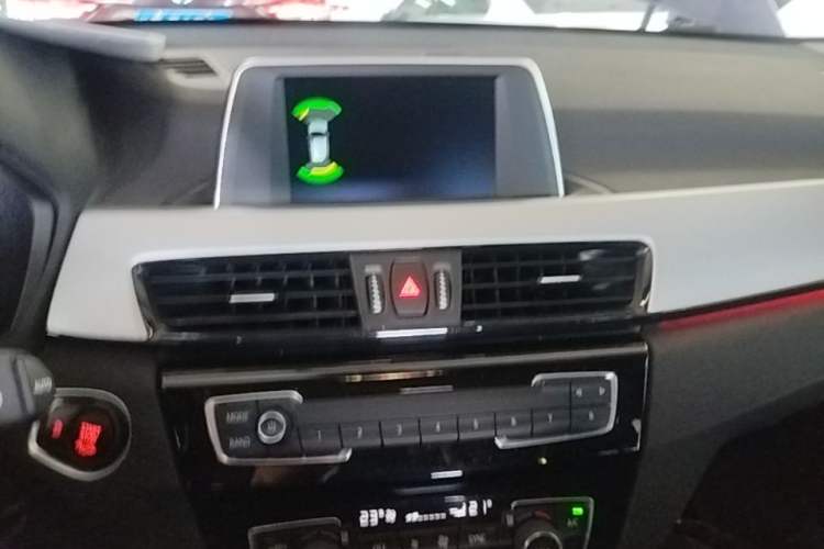 Used BMW X1 2019 sDrive20Li Leading Model Audio And AC Panel