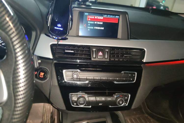 Used BMW X1 2019 sDrive18Li Fashion Model Audio And AC Panel