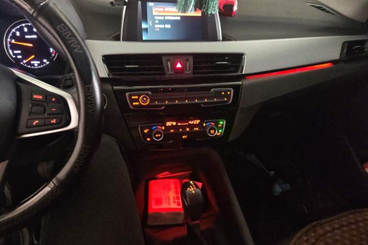 Used BMW X1 2019 sDrive18Li Fashion Model Audio And AC Panel