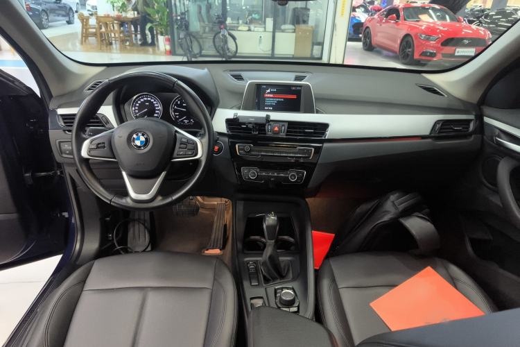 Used BMW X1 2019 sDrive18Li Fashion Model Center Console
