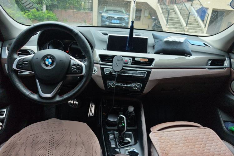 Used BMW X1 2019 xDrive20Li Luxury Model Center Console