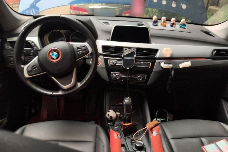 Used BMW X1 2019 sDrive20Li Leading Model Center Console
