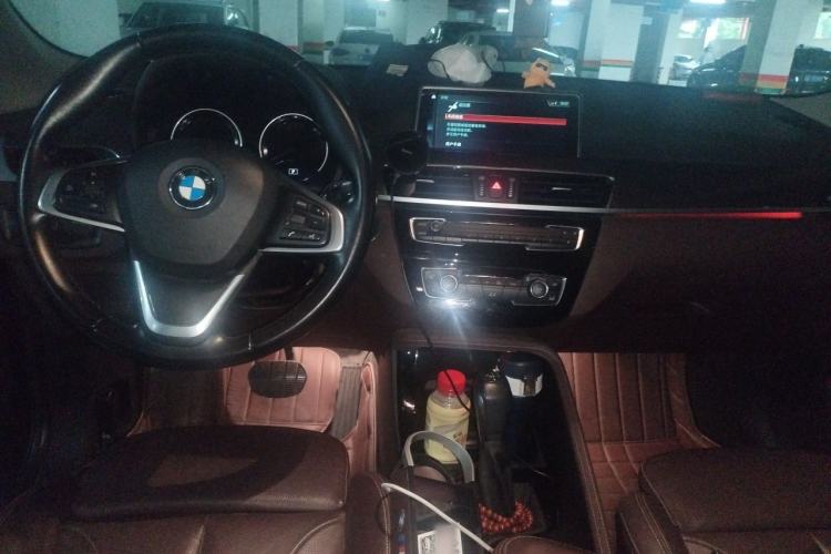 Used BMW X1 2019 xDrive20Li Luxury Model Center Console