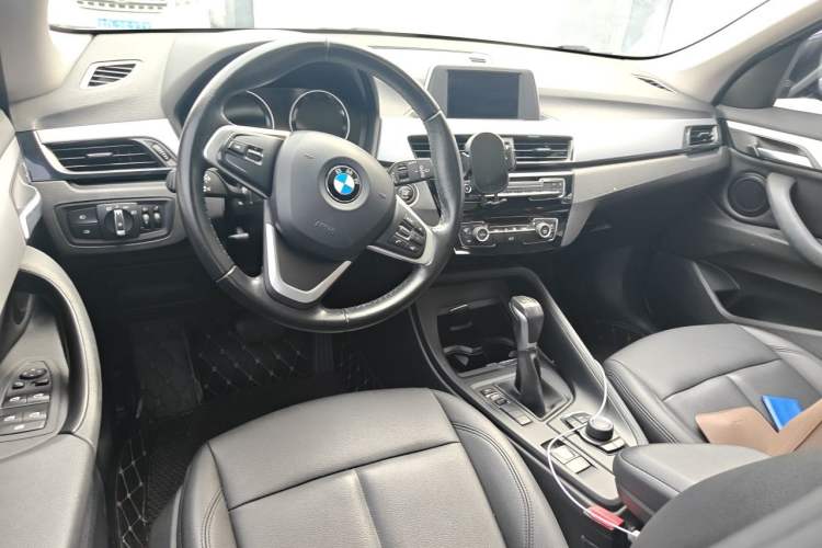Used BMW X1 2019 sDrive18Li Fashion Model Center Console