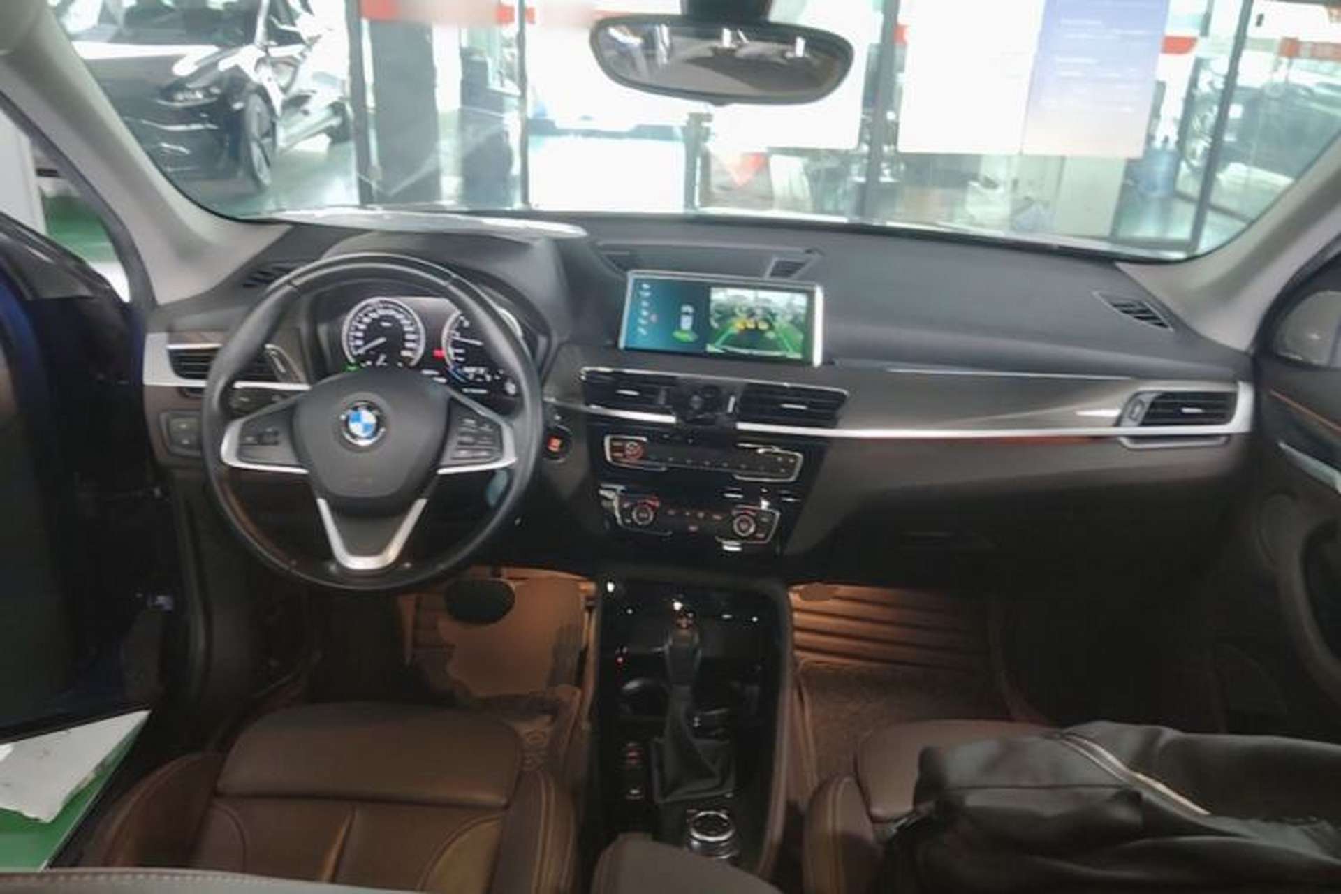 Used BMW X1 2019 xDrive20Li Luxury Model Center Console