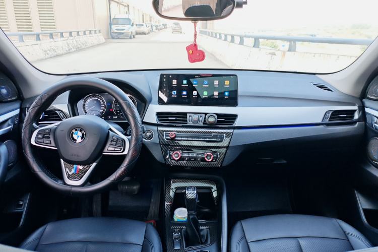 Used BMW X1 2019 sDrive20Li Leading Model Center Console