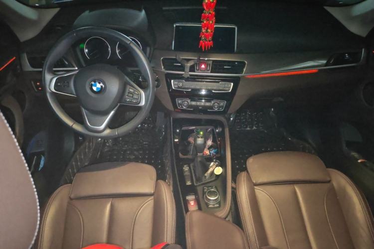 Used BMW X1 2019 xDrive20Li Luxury Model Center Console