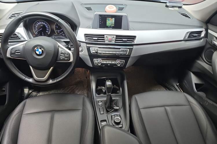 Used BMW X1 2019 sDrive20Li Leading Model Center Console