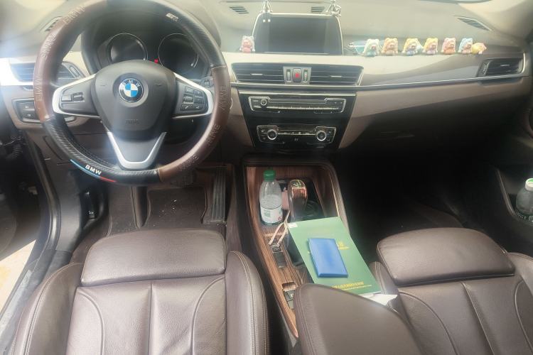 Used BMW X1 2019 sDrive18Li Premium Edition Center Console