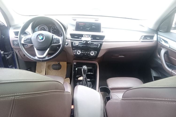 Used BMW X1 2019 xDrive20Li Luxury Model Center Console