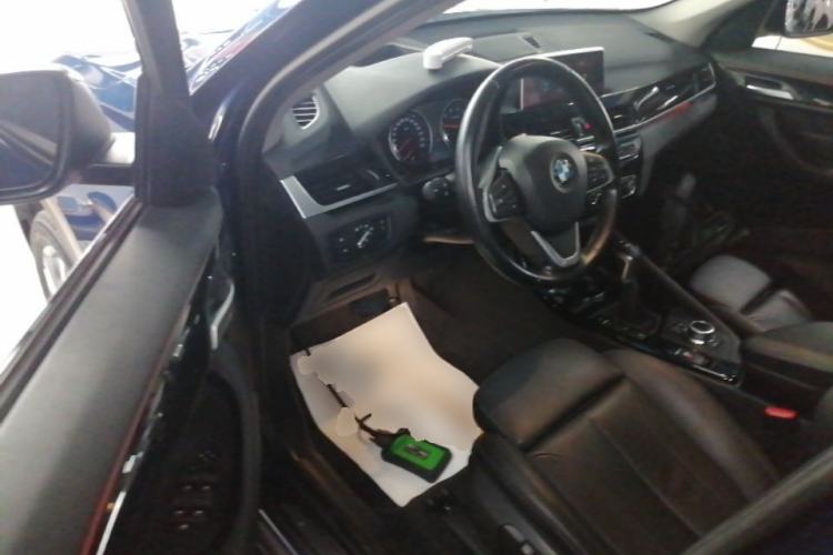 Used BMW X1 2019 xDrive20Li Luxury Edition Driver Seat