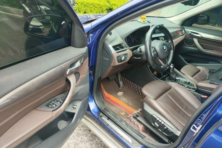Used BMW X1 2019 sDrive18Li Premium Edition Driver Seat