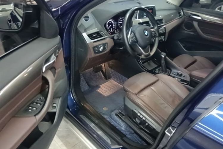 Used BMW X1 2019 sDrive18Li Premium Edition Driver Seat