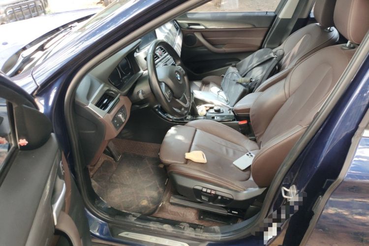 Used BMW X1 2019 sDrive18Li Premium Edition Driver Seat