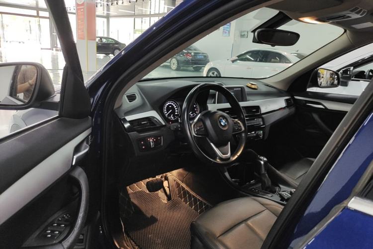 Used BMW X1 2019 sDrive20Li Leading Model Driver Seat