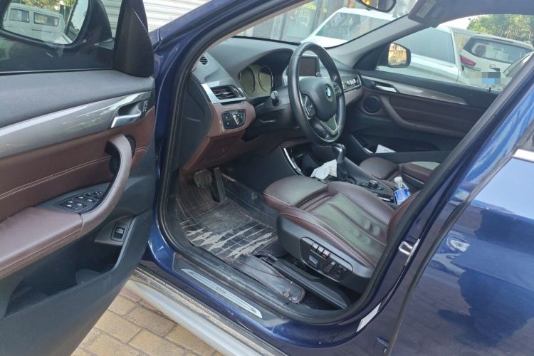 Used BMW X1 2019 sDrive18Li Premium Edition Driver Seat