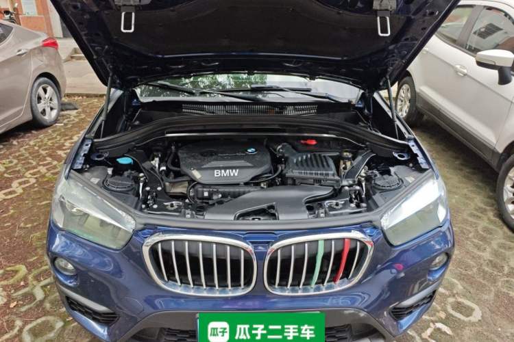 Used BMW X1 2019 sDrive18Li Fashion Model Engine Bay