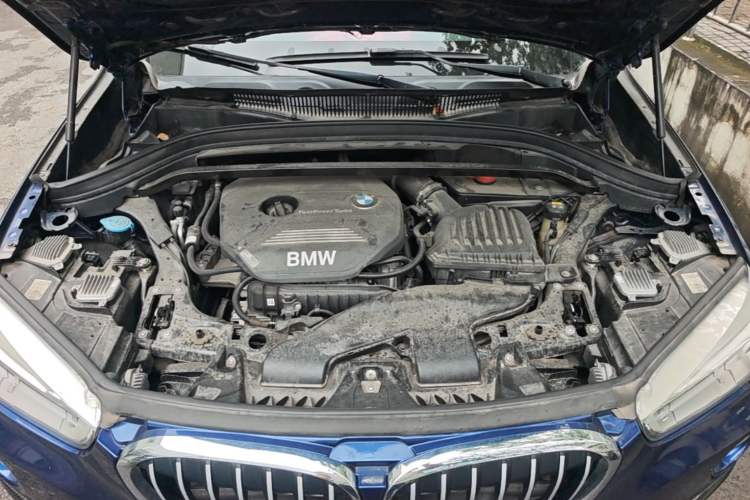 Used BMW X1 2019 sDrive18Li Premium Edition Engine Bay