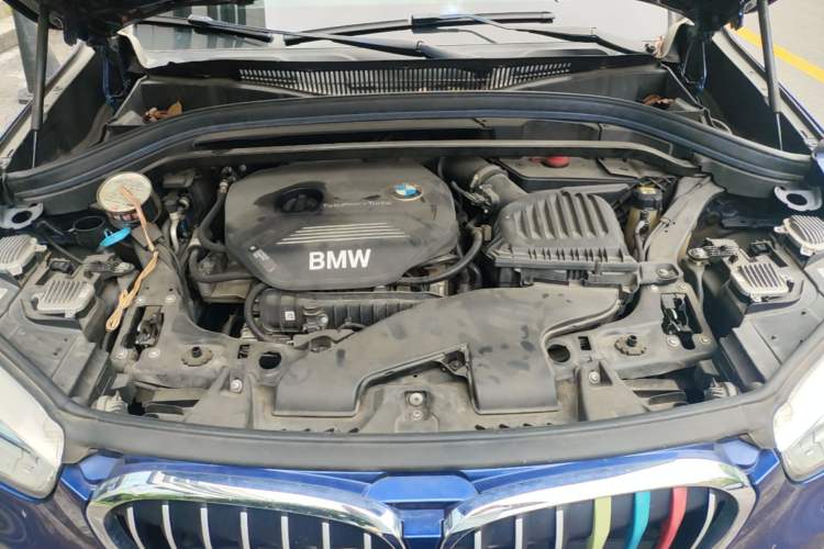 Used BMW X1 2019 sDrive18Li Premium Edition Engine Bay