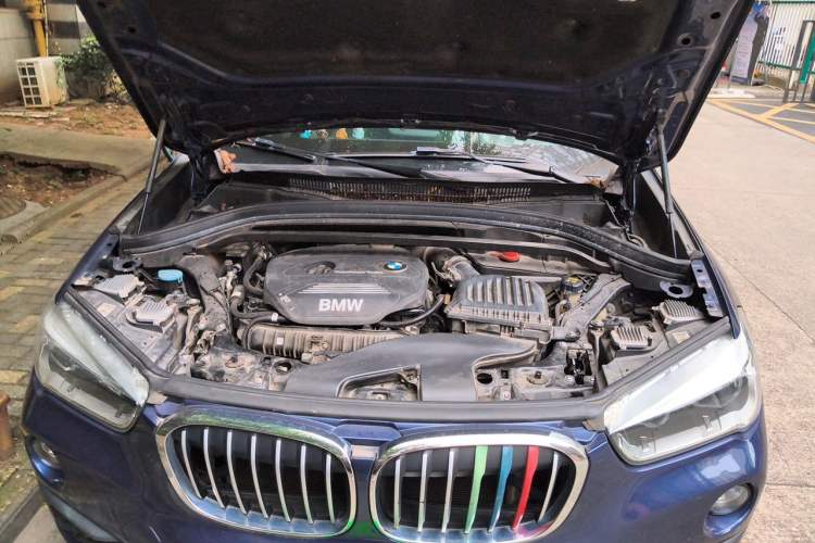 Used BMW X1 2019 sDrive20Li Leading Model Engine Bay