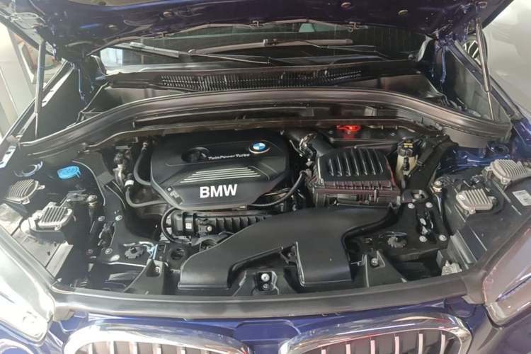 Used BMW X1 2019 sDrive18Li Premium Edition Engine Bay