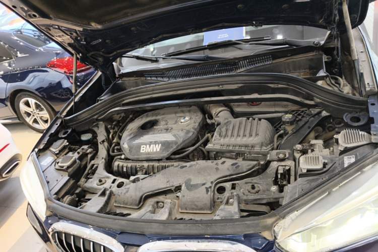 Used BMW X1 2019 sDrive20Li Leading Model Engine Bay
