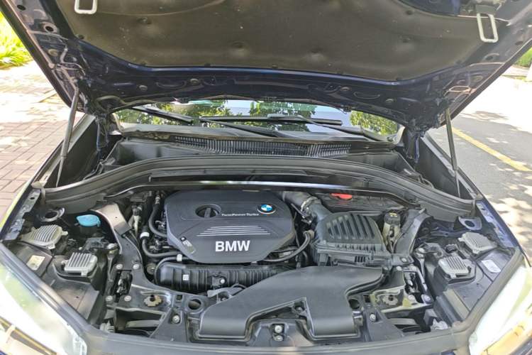Used BMW X1 2019 xDrive20Li Luxury Model Engine Bay
