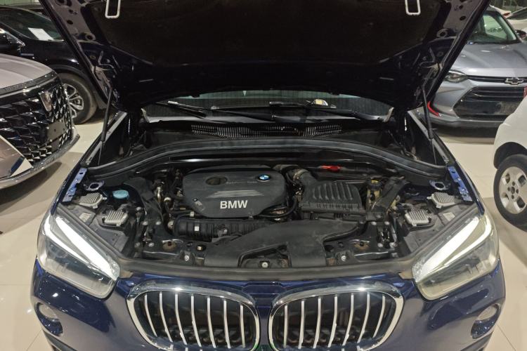 Used BMW X1 2019 sDrive20Li Leading Model Engine Bay