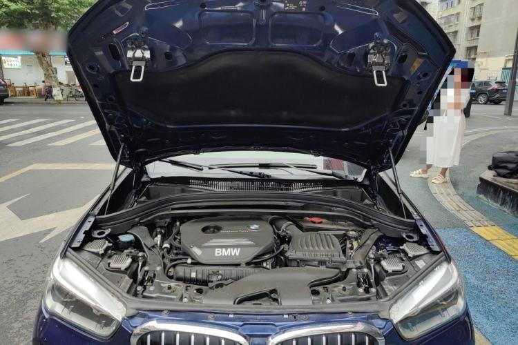 Used BMW X1 2019 sDrive20Li Leading Model Engine Bay