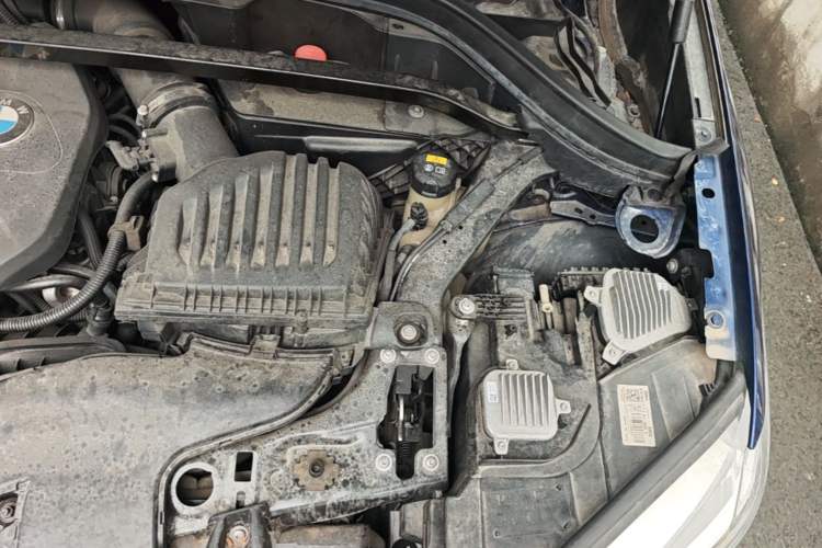 Used BMW X1 2019 sDrive18Li Premium Edition Engine Bay Left