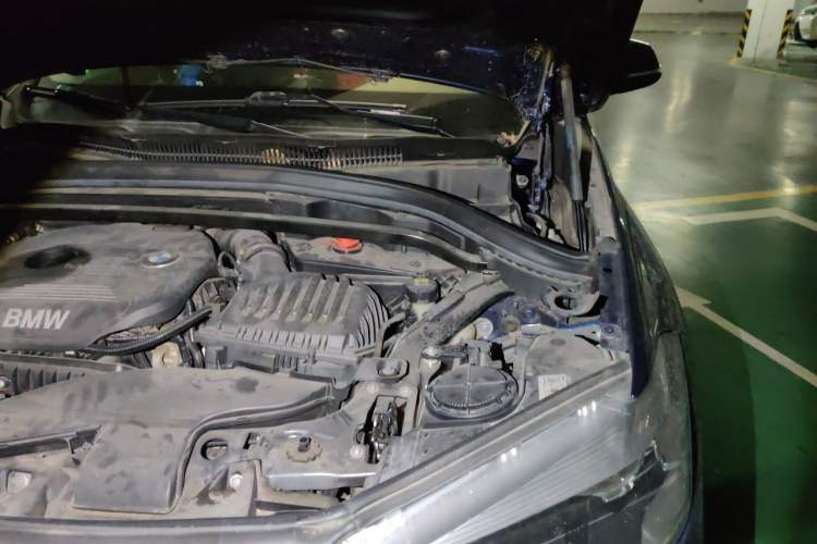 Used BMW X1 2019 sDrive18Li Fashion Model Engine Bay Left