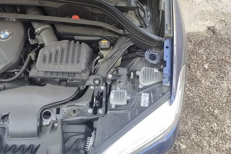 Used BMW X1 2019 sDrive20Li Leading Model Engine Bay Left