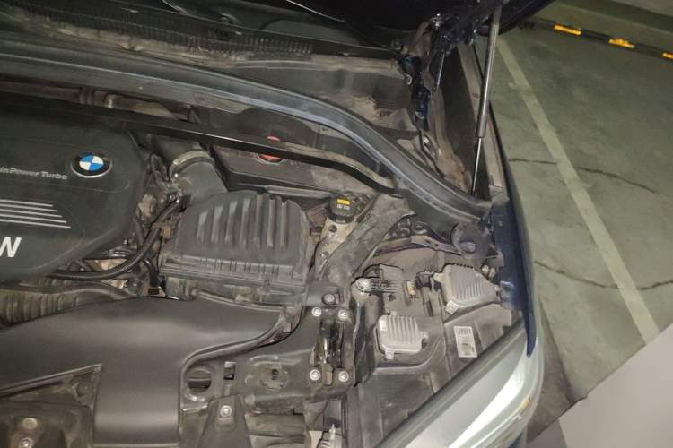 Used BMW X1 2019 xDrive20Li Luxury Model Engine Bay Left