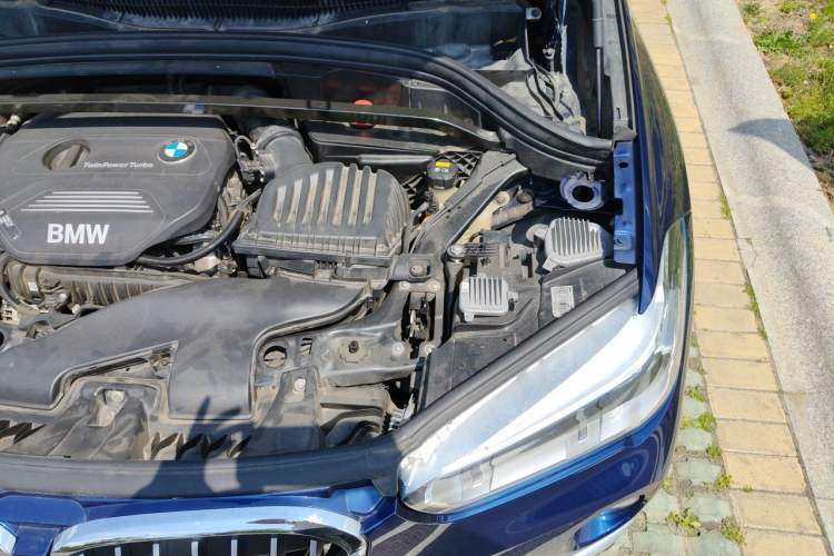 Used BMW X1 2019 sDrive18Li Premium Edition Engine Bay Left