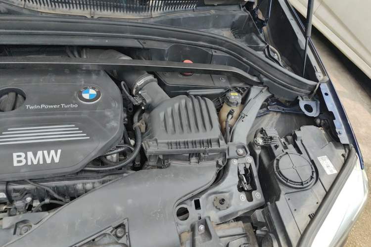 Used BMW X1 2019 sDrive18Li Fashion Model Engine Bay Left